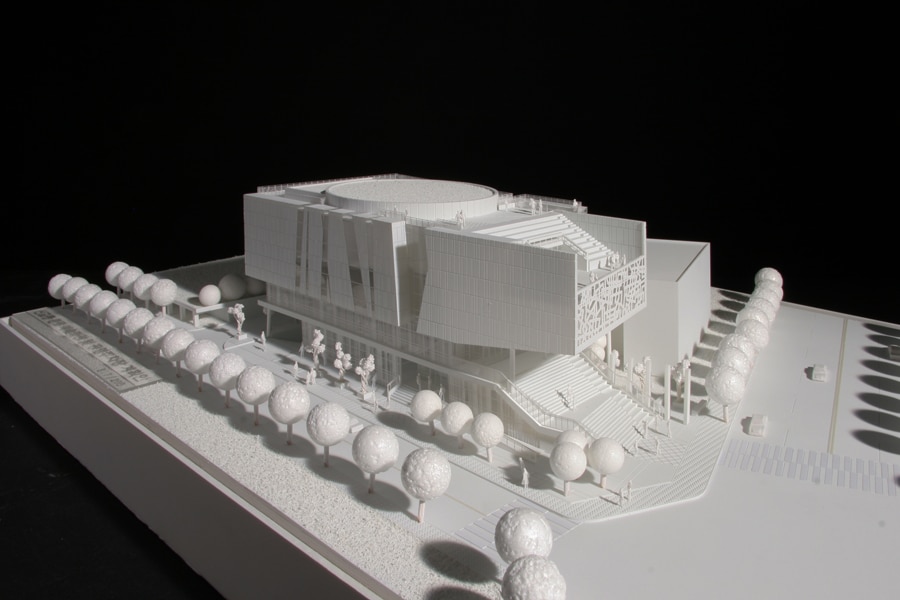 남동측 모형 이미지