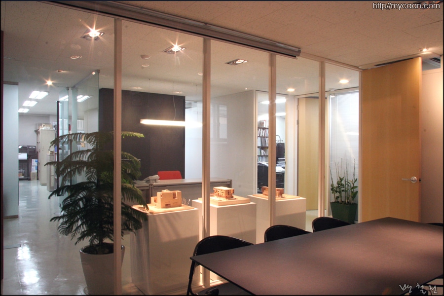 건축그룹칸내부