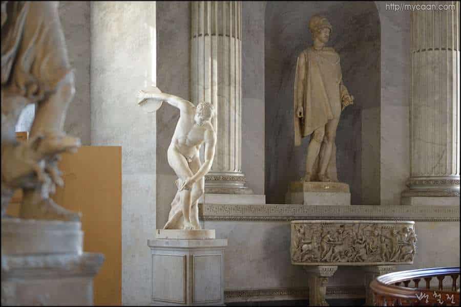 DISKOBOLOS/DISCUS THROWER/B.C 4th centry