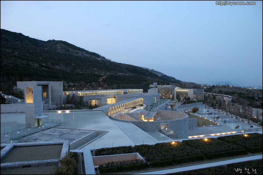 유메부타이의 야경