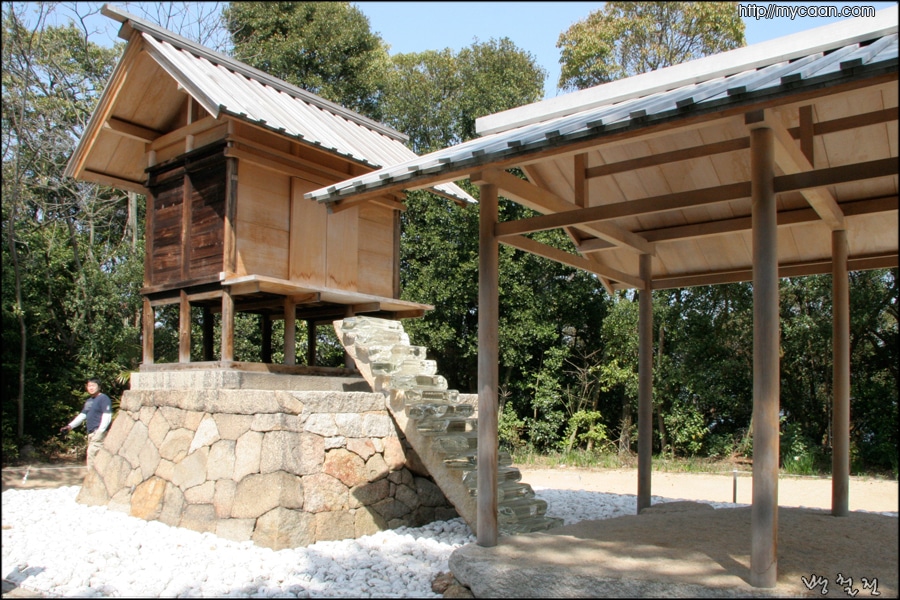 나오시마의 Go's Ghine 護王神社