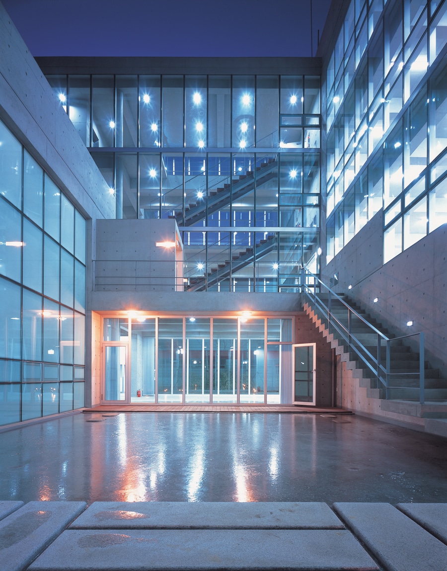 물로가득찬 마당