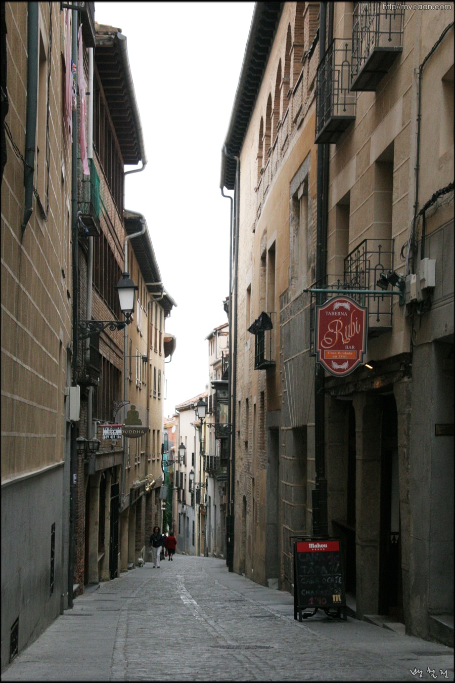 마요르광장주변 골목의 풍경