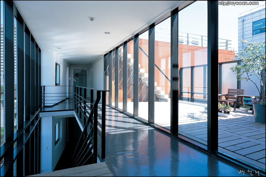 투명한 6층복도