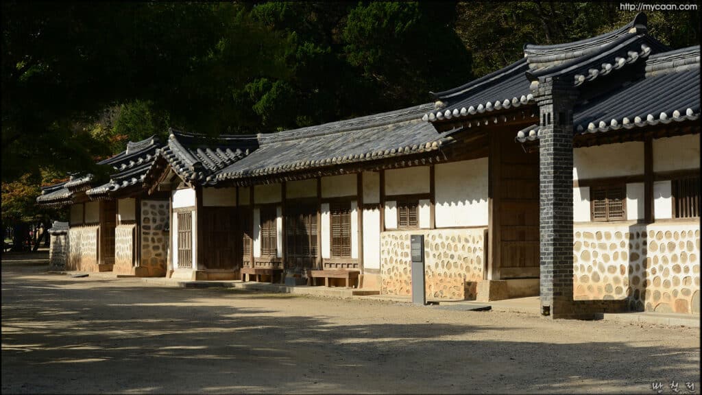 영월 장릉 재실